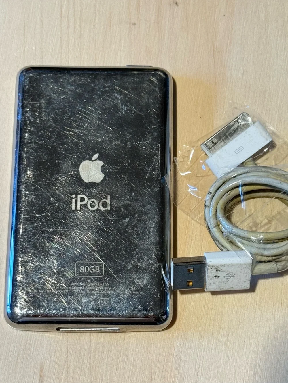 iPod Model:A1238 6ThGen 80GB Stuck On Red X Parts/Repair Only w/Charg Read Info!